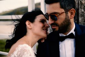 autunno vite matrimonio sposi bacio stile